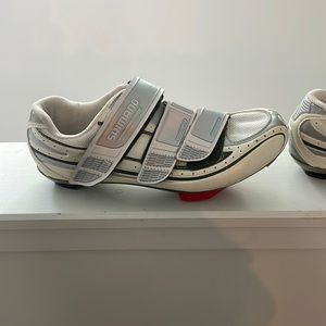 Shimano Women’s 40 (size 7) cycling shoes